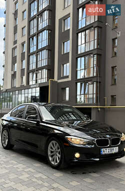 Седан BMW 3 Series 2013 в Ивано-Франковске