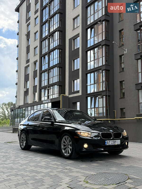 Седан BMW 3 Series 2013 в Ивано-Франковске
