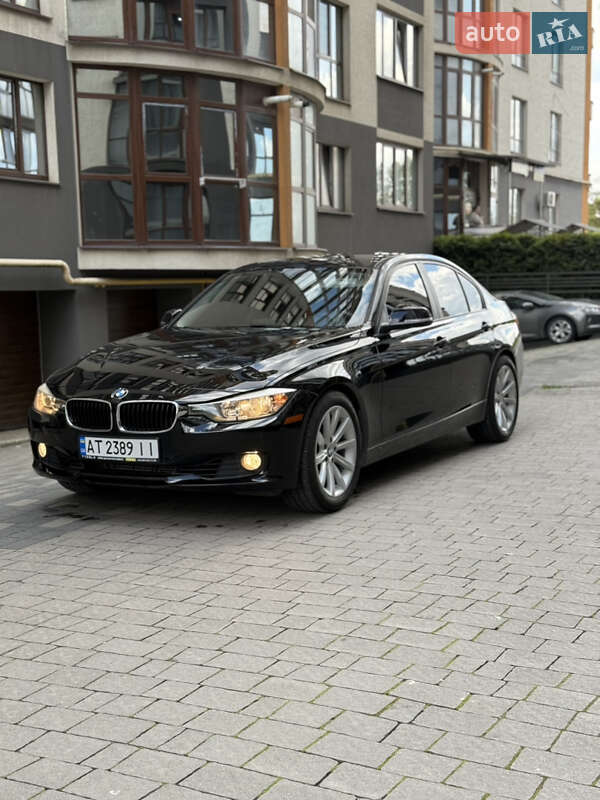 Седан BMW 3 Series 2013 в Ивано-Франковске