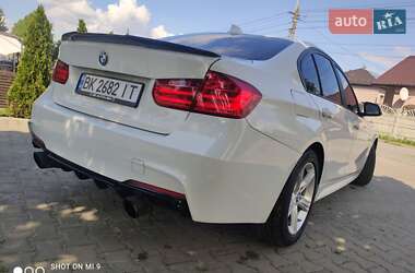 Седан BMW 3 Series 2014 в 