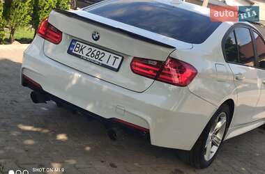 Седан BMW 3 Series 2014 в 