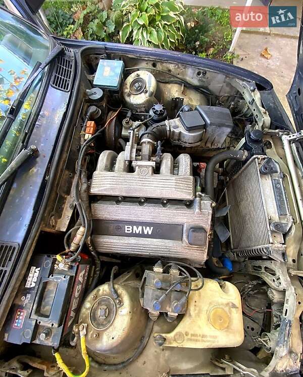 Седан BMW 3 Series 1985 в Измаиле фото 8 Седан BMW 3 Series 1985 в Измаиле