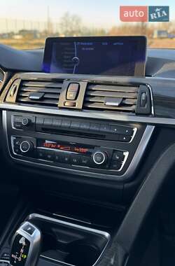 Седан BMW 3 Series 2012 в 