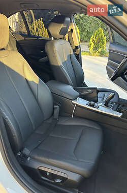 Седан BMW 3 Series 2013 в 