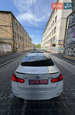 Седан BMW 3 Series 2014 в 
