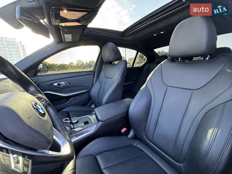 Седан BMW 3 Series 2020 в Киеве фото 21 Седан BMW 3 Series 2020 в Киеве