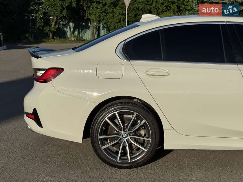Седан BMW 3 Series 2020 в Киеве фото 78 Седан BMW 3 Series 2020 в Киеве