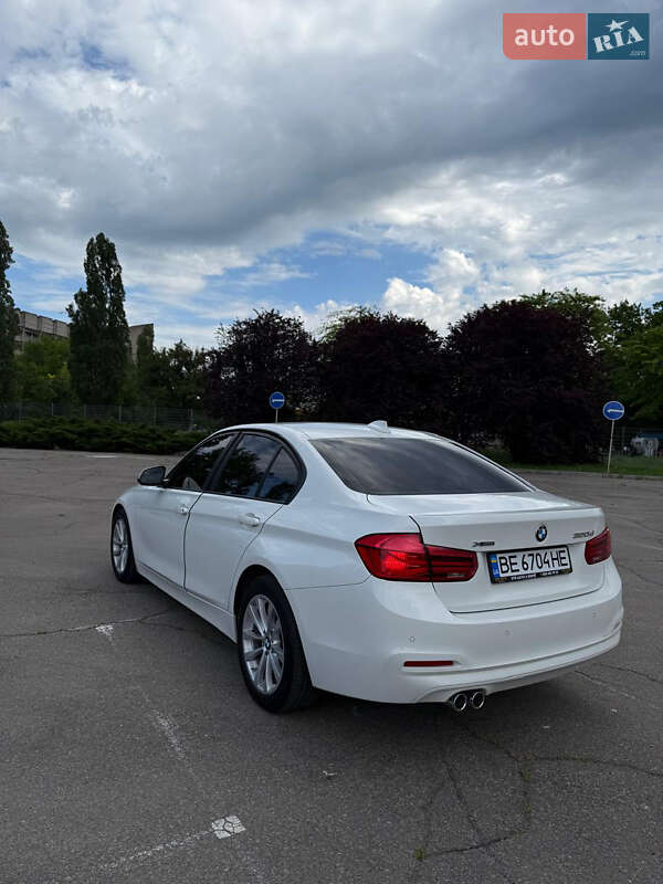Седан BMW 3 Series 2016 в Чернигове