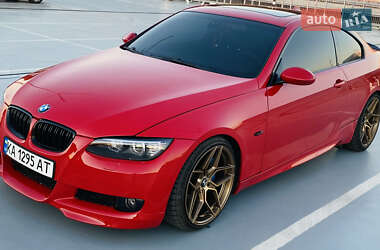 Купе BMW 3 Series 2009 в Киеве