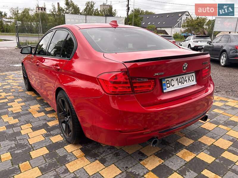Седан BMW 3 Series 2012 в Львові