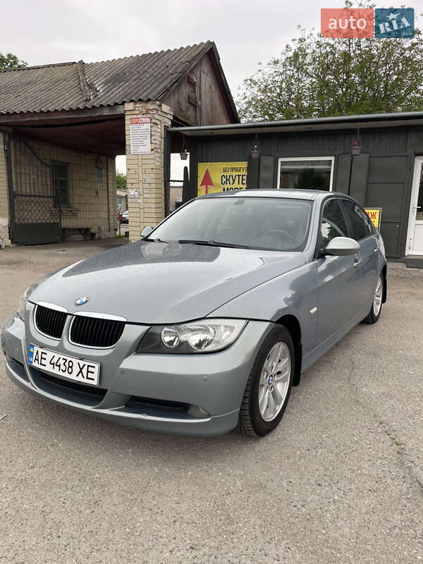 Седан BMW 3 Series 2006 в 