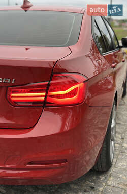 Седан BMW 3 Series 2018 в 
