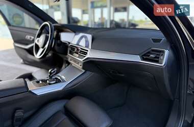 Седан BMW 3 Series 2020 в 