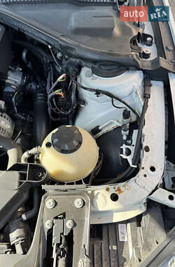 Седан BMW 3 Series 2012 в 