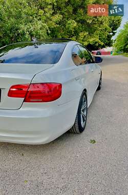 Купе BMW 3 Series 2012 в 