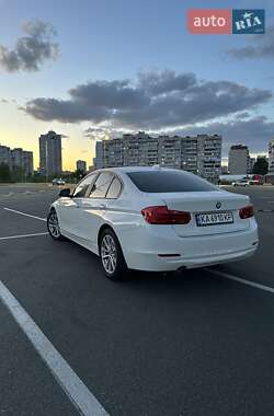 Седан BMW 3 Series 2016 в Києві