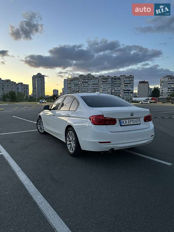 BMW 3 Series 2016