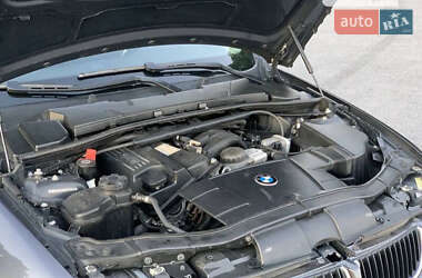 Седан BMW 3 Series 2006 в 
