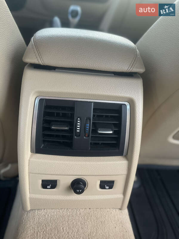 Седан BMW 3 Series 2015 в Києві фото 42 Седан BMW 3 Series 2015 в Києві