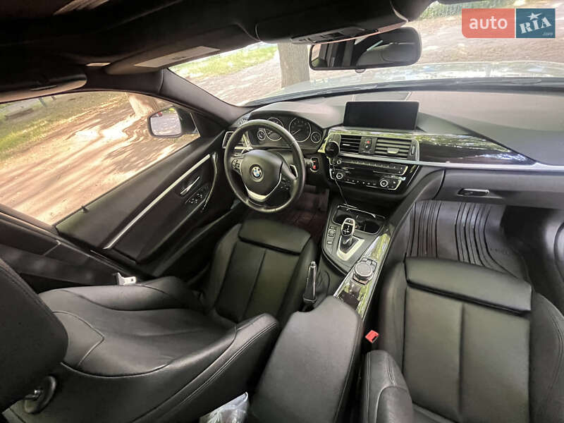 Седан BMW 3 Series 2016 в Днепре