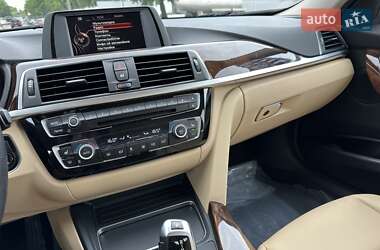 Седан BMW 3 Series 2016 в 