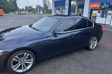 Седан BMW 3 Series 2016 в 
