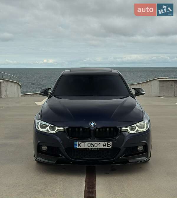 Седан BMW 3 Series 2017 в Одессе