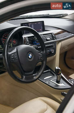 Седан BMW 3 Series 2012 в 