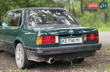 Седан BMW 3 Series 1983 в Новомосковську