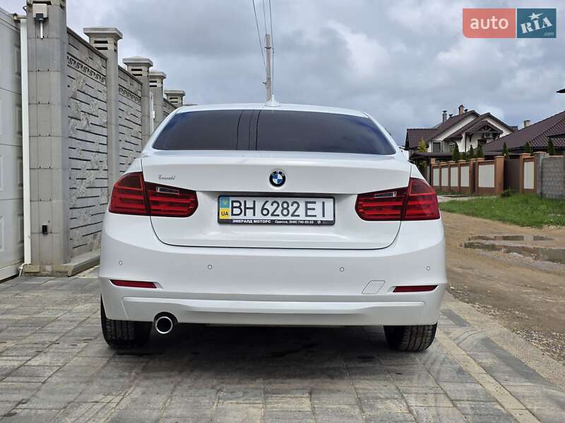 Седан BMW 3 Series 2012 в Одессе