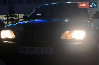 Седан BMW 3 Series 2004 в 