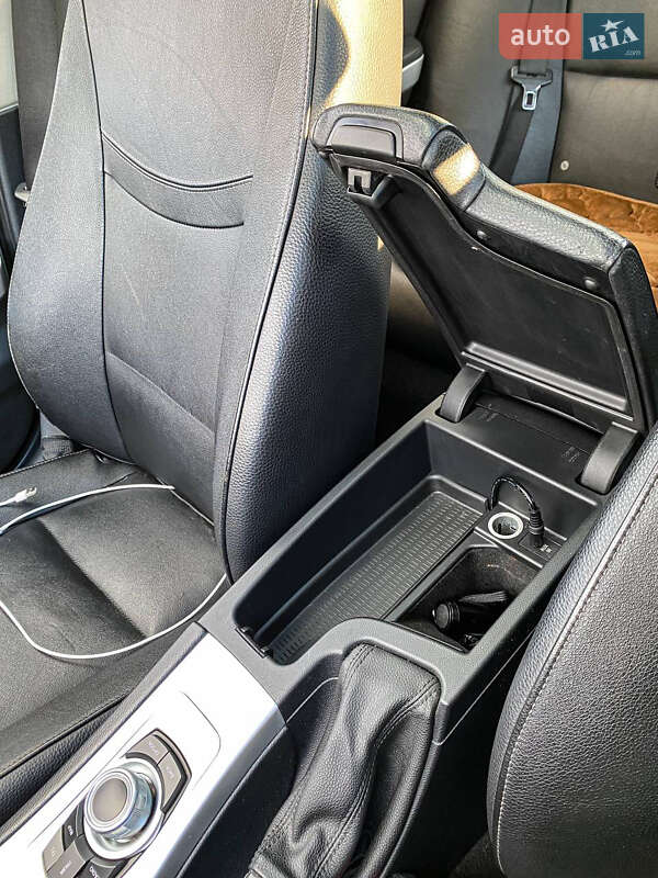 Седан BMW 3 Series 2011 в Доброполье фото 9 Седан BMW 3 Series 2011 в Доброполье