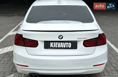 Седан BMW 3 Series 2012 в 