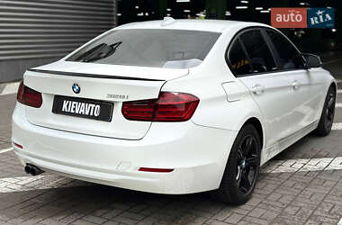 Седан BMW 3 Series 2012 в 