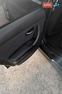Універсал BMW 3 Series 2010 в 