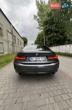 Седан BMW 3 Series 2022 в 