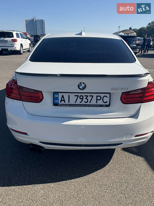 Седан BMW 3 Series 2012 в Києві