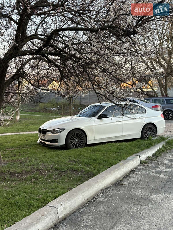 Седан BMW 3 Series 2012 в Києві