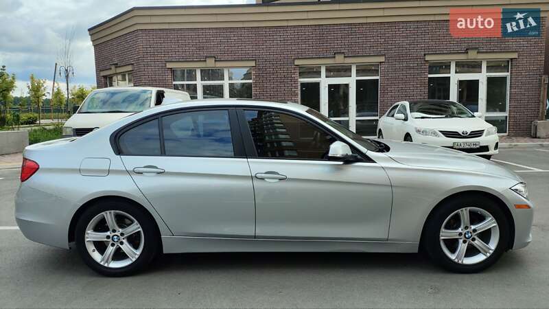 Седан BMW 3 Series 2014 в Киеве