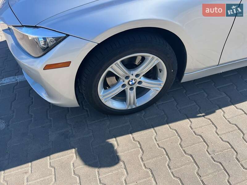 Седан BMW 3 Series 2012 в Киеве