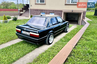 Седан BMW 3 Series 1985 в 