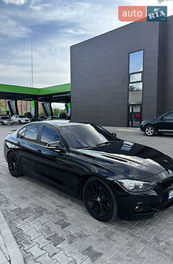 Седан BMW 3 Series 2016 в 