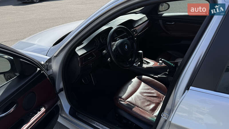 Седан BMW 3 Series 2007 в Киеве