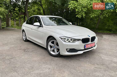 Седан BMW 3 Series 2014 в Виннице