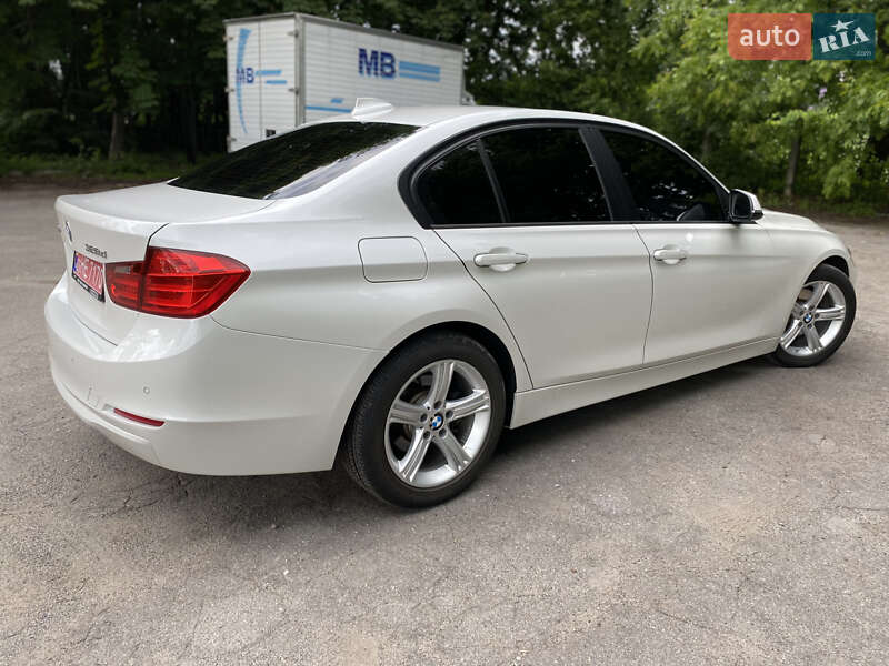 Седан BMW 3 Series 2014 в Вінниці