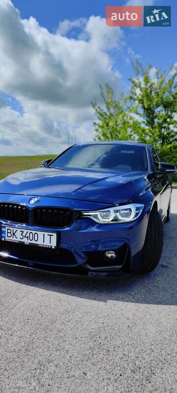 Седан BMW 3 Series 2017 в 