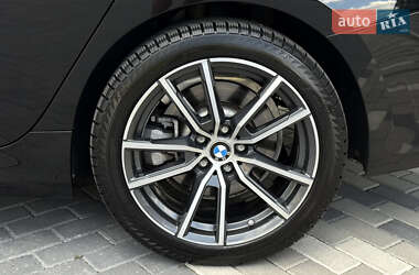 Седан BMW 3 Series 2020 в 