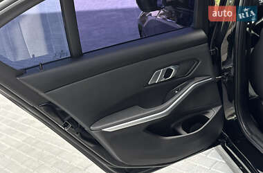 Седан BMW 3 Series 2020 в 