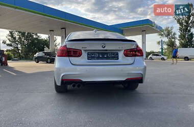 Седан BMW 3 Series 2017 в 