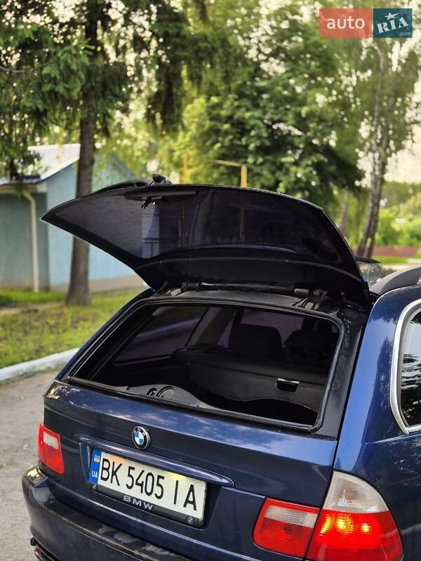 Универсал BMW 3 Series 2005 в Корце